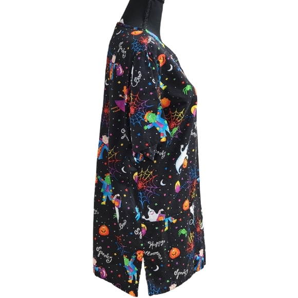 Cherokee HALLOWEEN Workwear Multi Color Womens Nurse Scrub Top SZ Medium - Picture 2 of 6